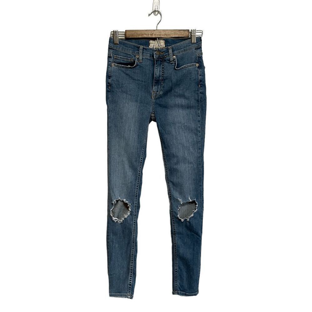 Free People High rise skinny Busted knee blue jeans Distressed Size 27 L